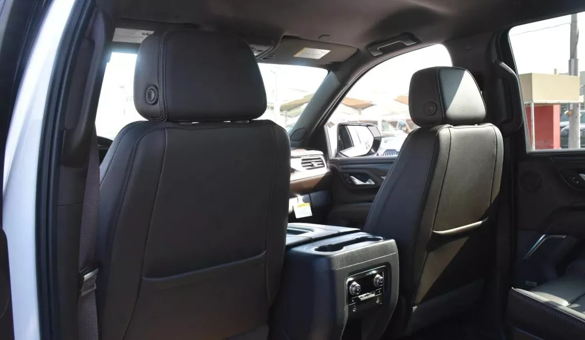 GMC YUKON DENALI 4WD 2023 | WHITE-8-8