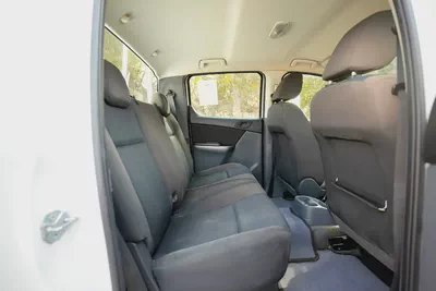 Mazda BT-50 | Double Cabin 4X4 | Manual | GCC Specs | Ref#M73264-12