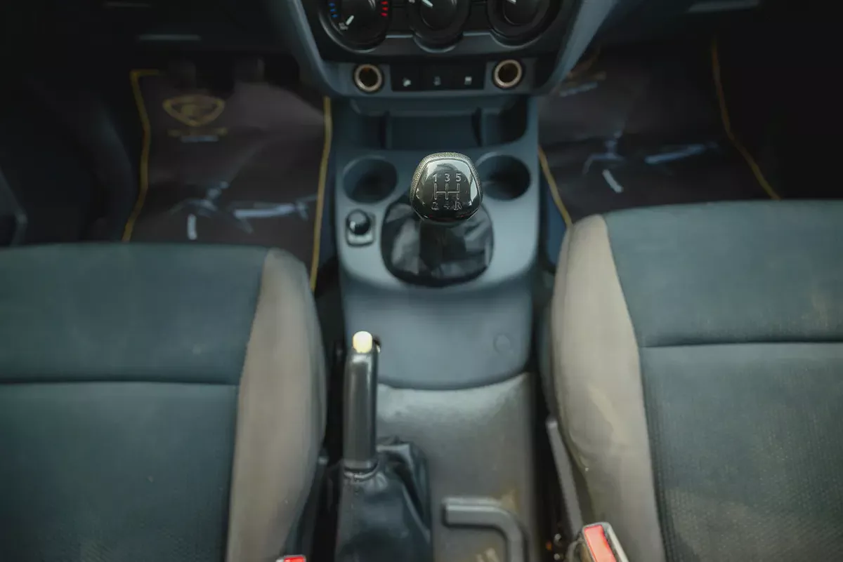 Mazda BT-50 | Double Cabin 4X4 | Manual | GCC Specs | Ref#M73264-16-16