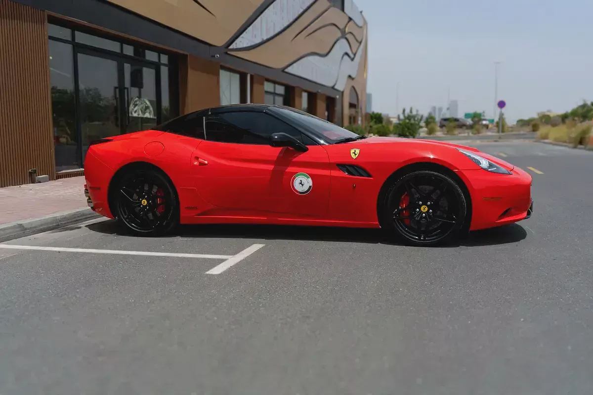 Ferrari California 2010-5-5