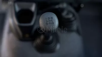 Toyota Land Cruiser 70 TOYOTA LAND CRUISER 76-23