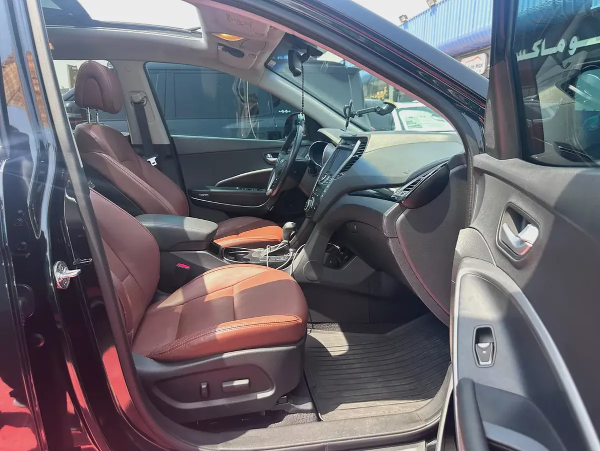 Hyundai Grand Santa Fe Limited 2015 GCC Specs - 7 Seater Family SUV-11-11