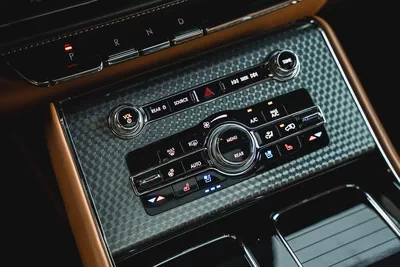 Lincoln Aviator Presidential GCC 2022 Agency Warranty/Service Package-6