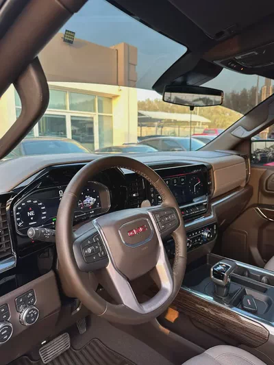 2024 GMC Sierra Elevation - GCC Specs - Brand New-7