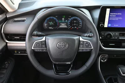 New 2023 Toyota Highlander-8