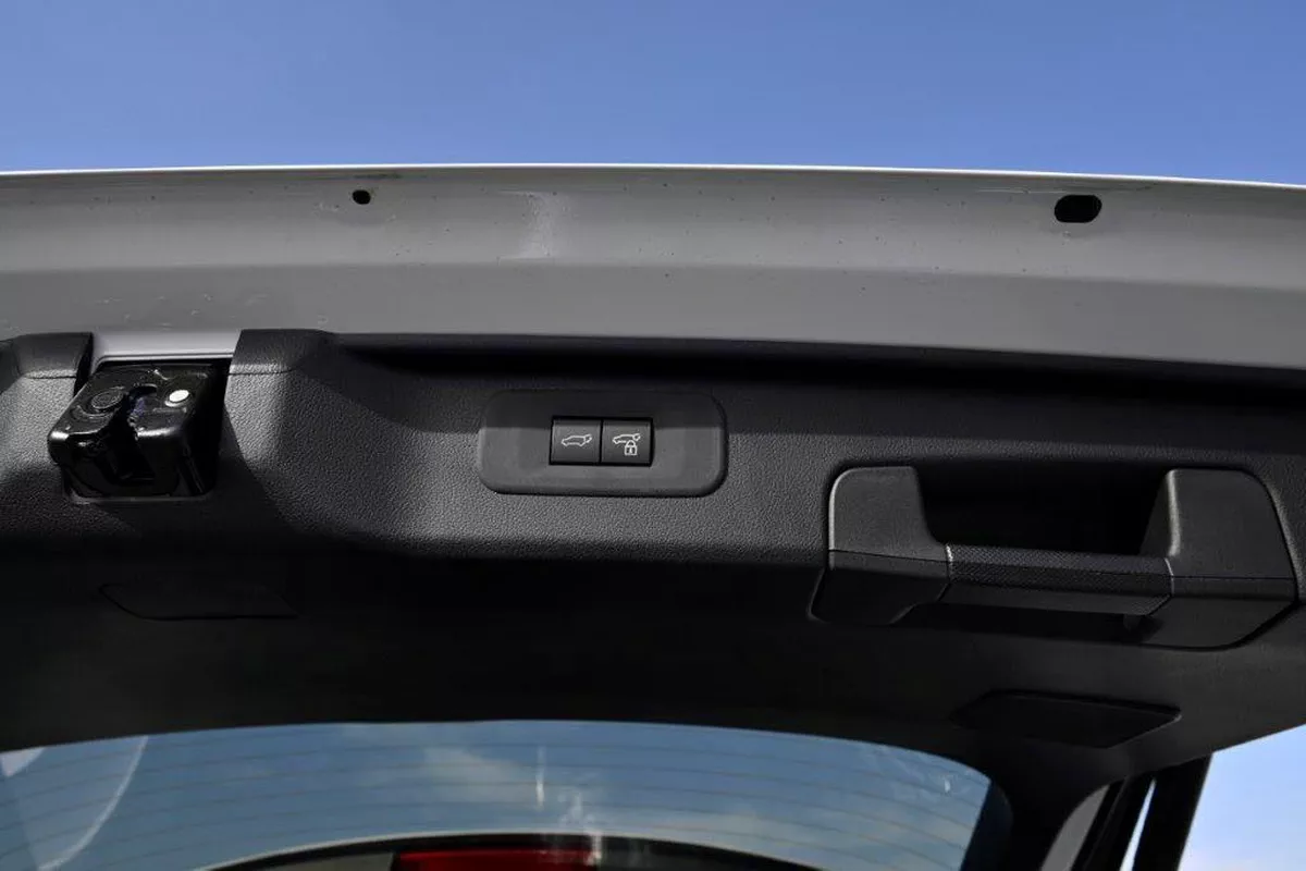 New 2023 Toyota Highlander-7-7