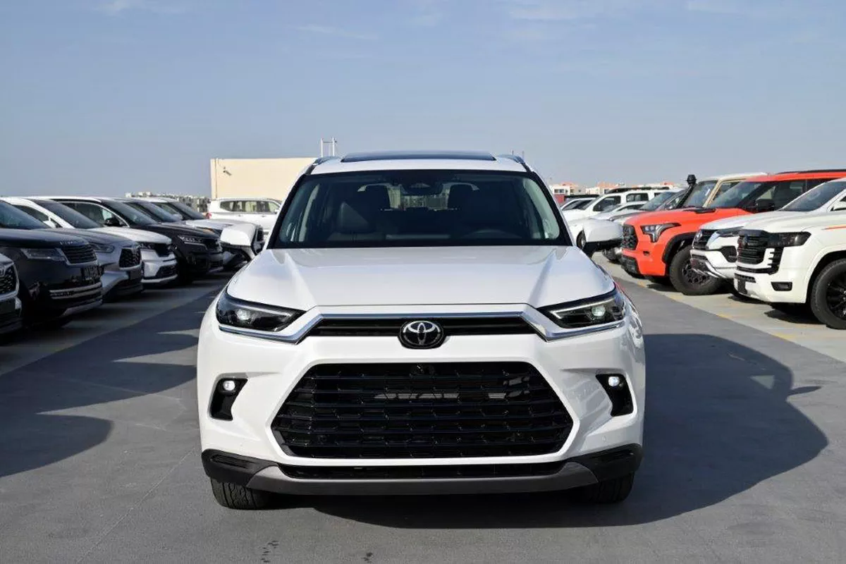 New 2023 Toyota Highlander