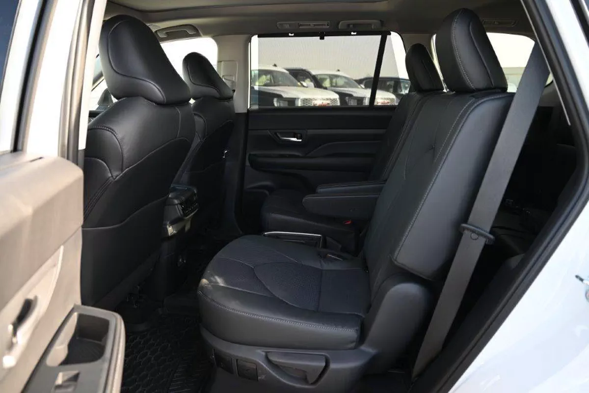 New 2023 Toyota Highlander-15-15