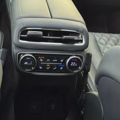 GV 80 Full 3.5 V6 Original paint Korean Specs-13