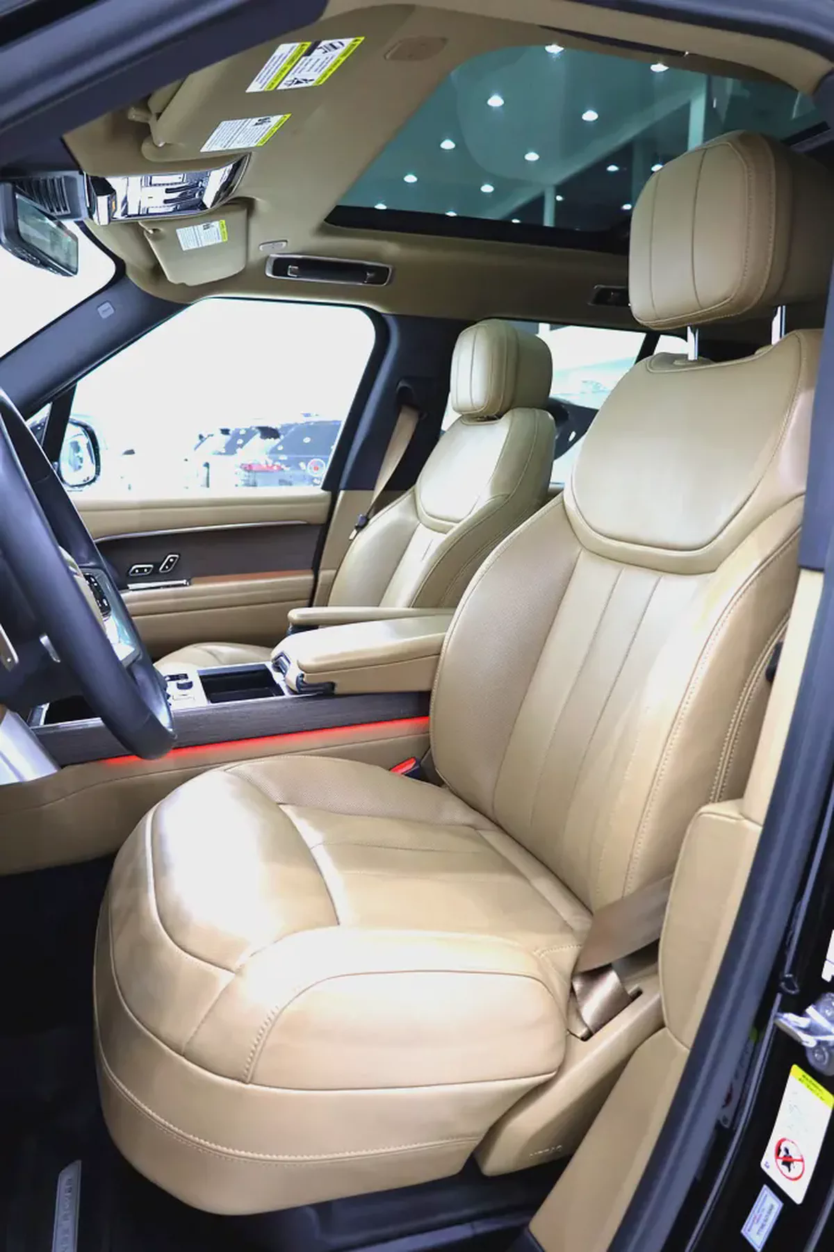 2023 Land Rover Range Rover HSE P530 | V8 Turbo | Luxury SUV-6-6