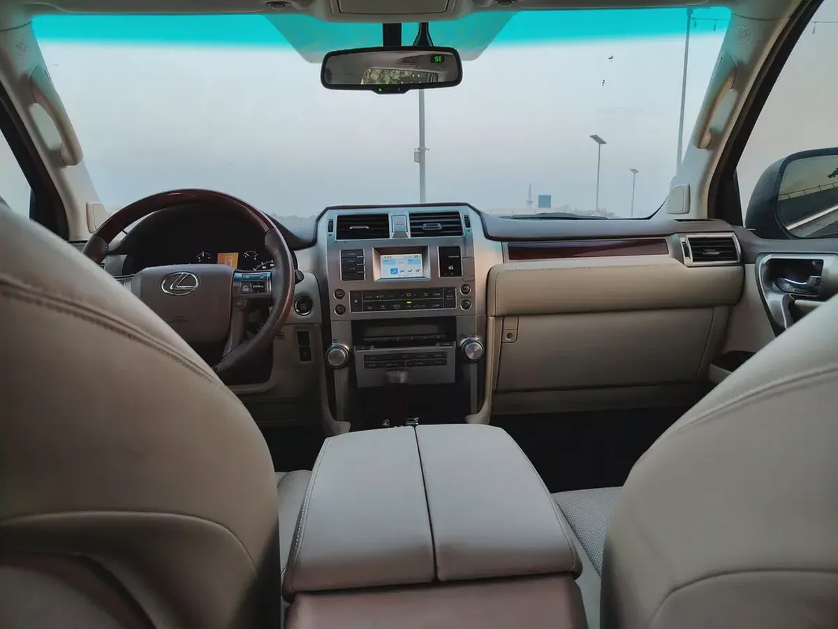 Lexus GX 460 2010 GCC Specs | Facelifted to 2023 Well Maintained Clean Car-11-11
