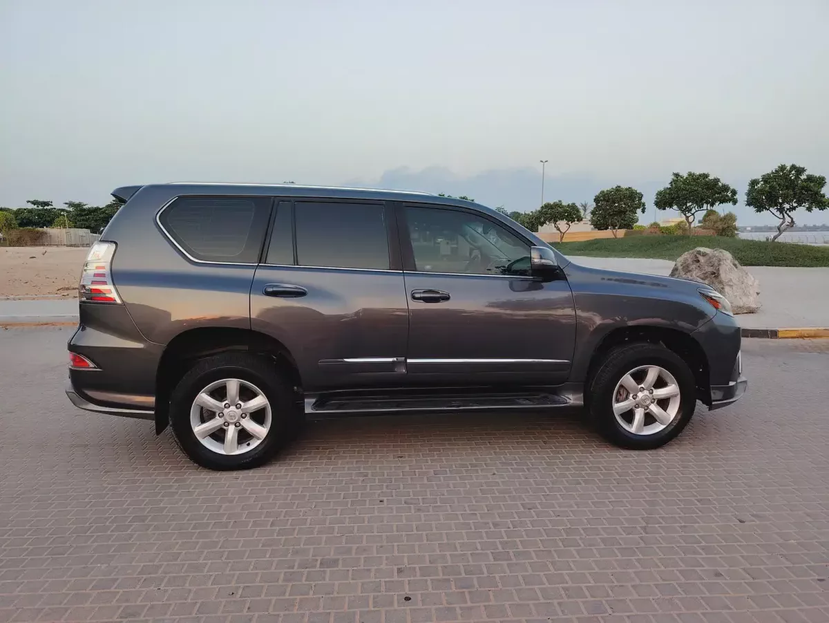 Lexus GX 460 2010 GCC Specs | Facelifted to 2023 Well Maintained Clean Car-19-19