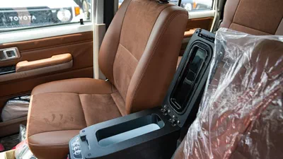 Toyota Land Cruiser Pick Up LC79 DC 2.8L DSL 25YM FULL AT-11