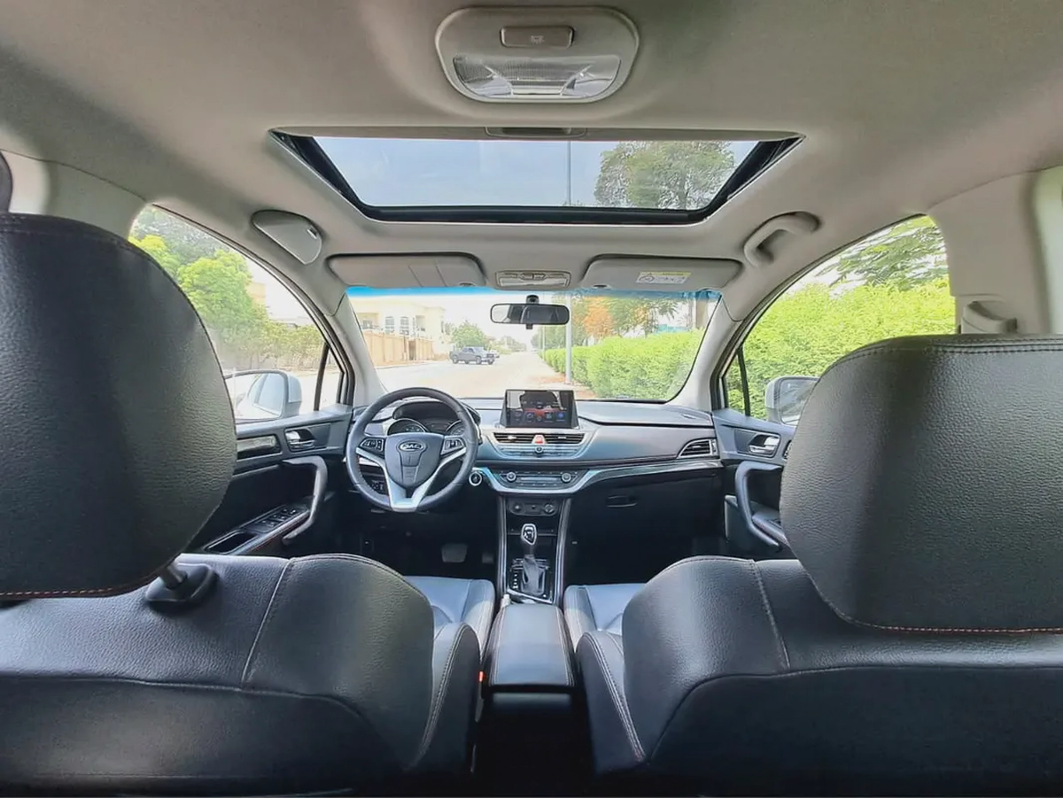 444-Monthly l GCC l Sunroof, Leather, Cruise l Accident Free