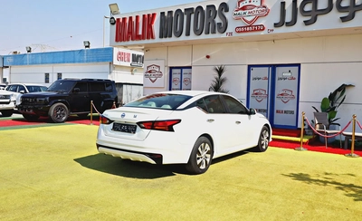 NISSAN ALTIMA 2022 MODEL AVAILABLE ON CASH AND BANK FINANCE WITH ZERO DOWNPAYMENT-1
