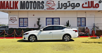 NISSAN ALTIMA 2022 MODEL AVAILABLE ON CASH AND BANK FINANCE WITH ZERO DOWNPAYMENT-3
