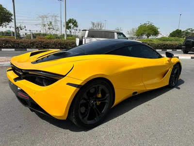 McLaren 720S-13