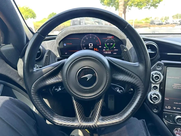 McLaren 720S