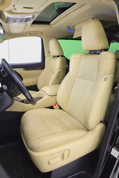 Toyota Alphard Executive VIP Lounge V6 - 296 HP - FULLY LOADED - LIKE NEW CONDITION-8