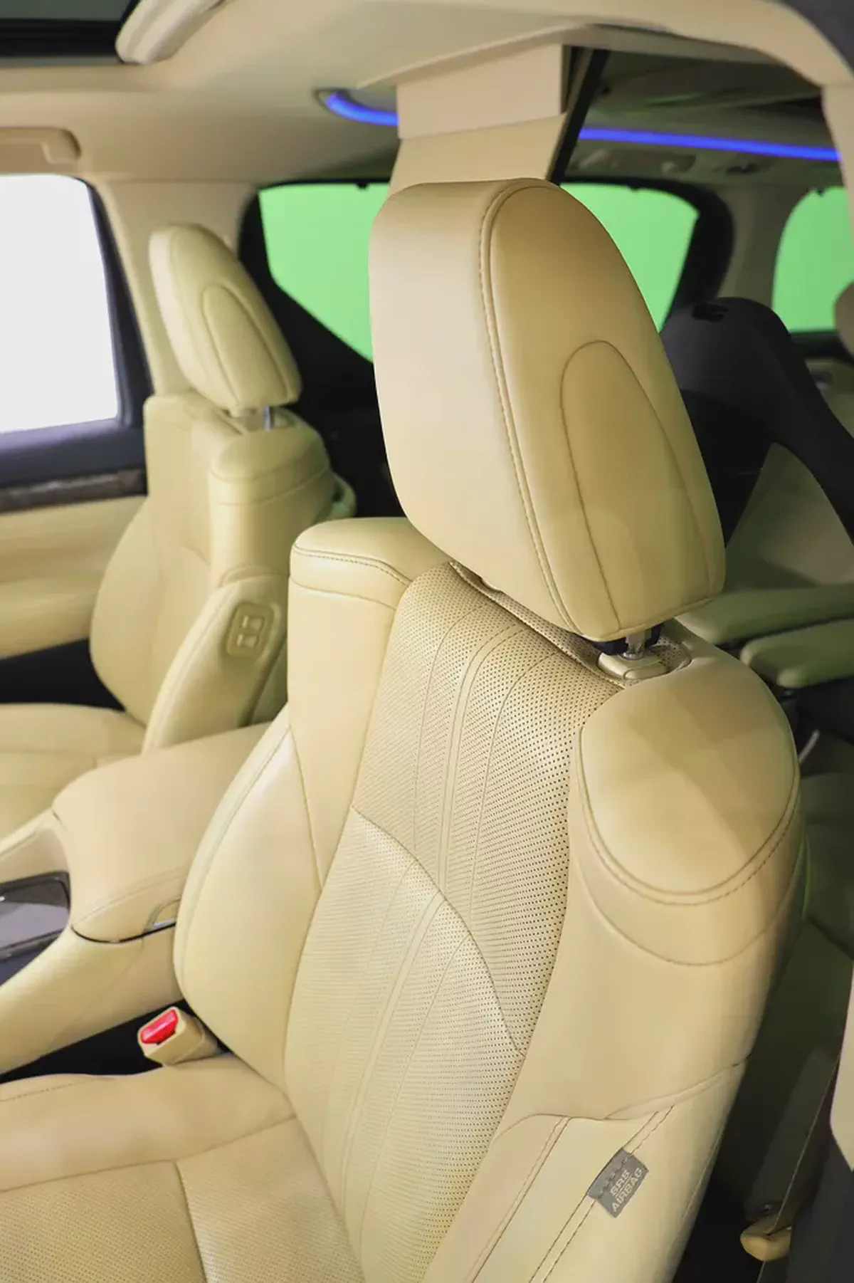 Toyota Alphard Executive VIP Lounge V6 - 296 HP - FULLY LOADED - LIKE NEW CONDITION-9-9