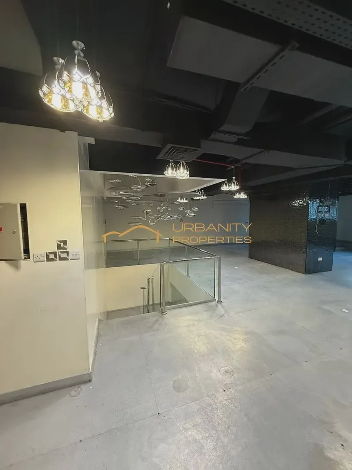 Retail Shop for Rent in Bay Central 3, Dubai Marina