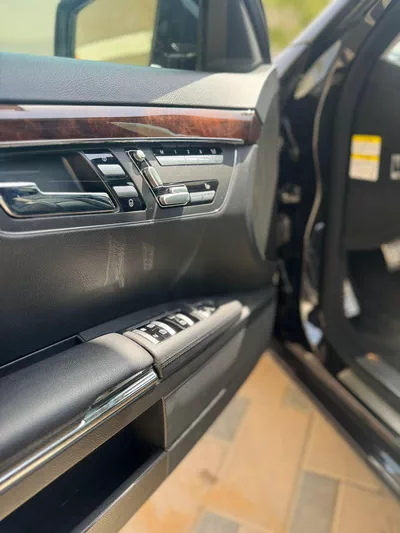 Mercedes Benz S350 2012-11