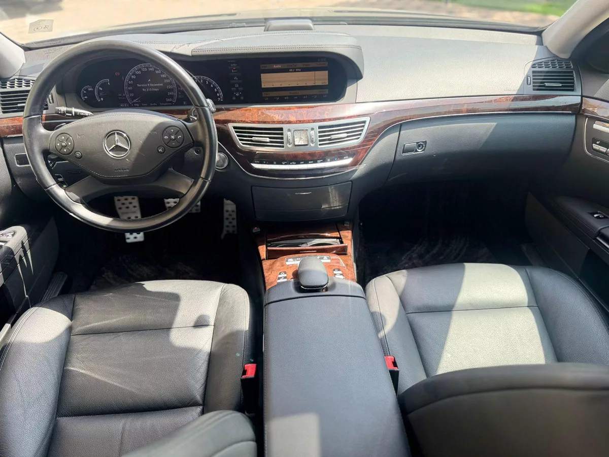 Mercedes Benz S350 2012-9-9