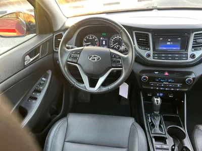 Hyundai Tucson GL 2017 Hyundai Tucson 2.0L V4 - Panoramic Sunroof - AWD 4x4 - Rear Camera - Leather seats-11