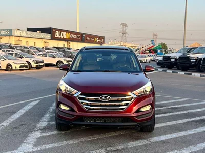 Hyundai Tucson GL 2017 Hyundai Tucson 2.0L V4 - Panoramic Sunroof - AWD 4x4 - Rear Camera - Leather seats-1