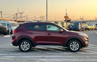 Hyundai Tucson GL 2017 Hyundai Tucson 2.0L V4 - Panoramic Sunroof - AWD 4x4 - Rear Camera - Leather seats-8