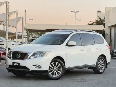 Nissan Pathfinder Platinum-2