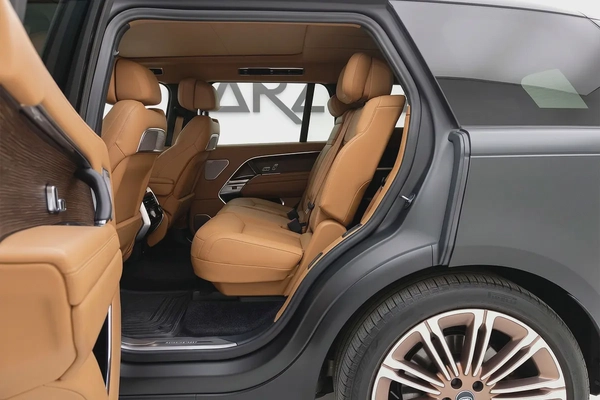 Land Rover Range Rover Autobiography 2025 l Luxury SUV | AED 11,750 / Monthly
