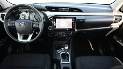 Toyota Hilux SGLX DC TRD 4.0L AWD-8
