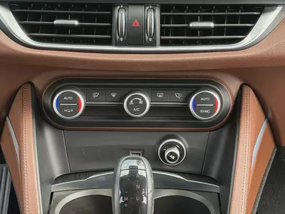 2019 Alfa Romeo Stelvio S - GCC Specs-7