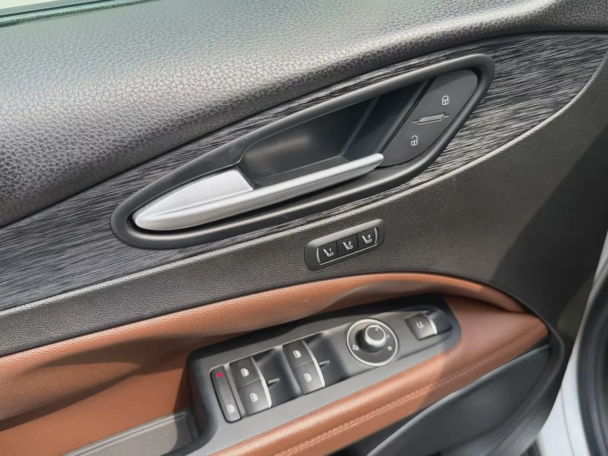 2019 Alfa Romeo Stelvio S - GCC Specs-15-15
