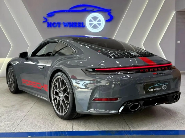 2025 - Porsche 911 Carrera | V6 Very Good condition