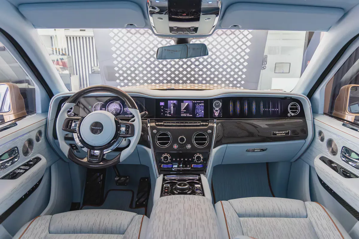 Rolls-Royce Cullinan | Original MANSORY with certificate | 1 of 1 Edition | GCC-10-10