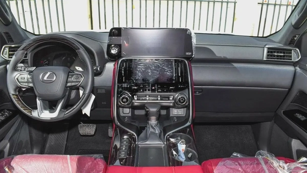 Lexus LX-Series 2026, GCC Specs - Experience Luxury and Performance