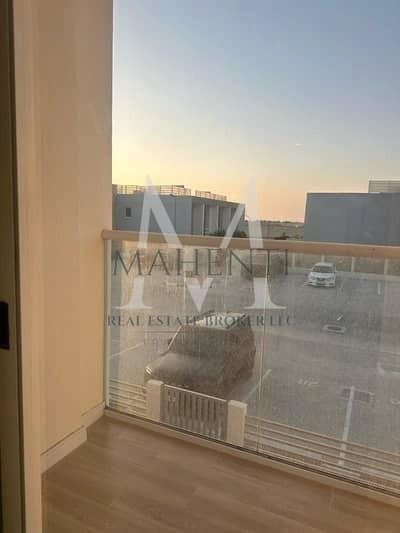 Modern Studio Apartment | Great Community | Ready to Move-1