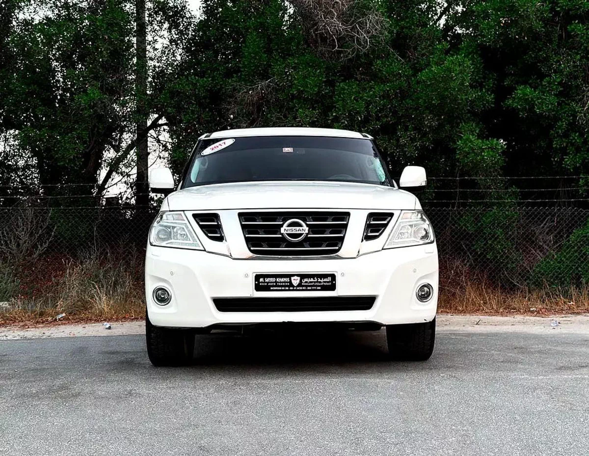 Nissan Patrol 5.6 L | | GCC | Accident-Free | In Excellent Condition-1-0