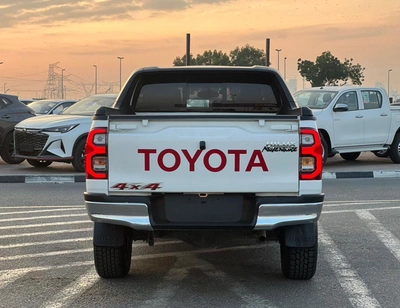 Toyota Hilux 2022 Toyota Hilux GL Advanture Modified - 2.7L V4 - AWD 4x4 -GCC- Rear Camera  - Patrol-5