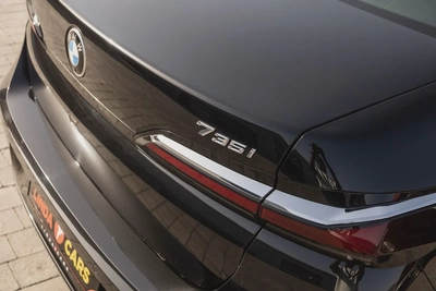 BMW 7 Series 735 2026-13