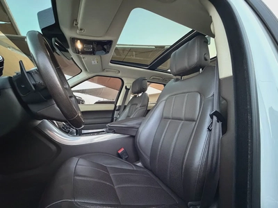 Rang Rover Sport HSE GCC Full History Excellent Condition-16