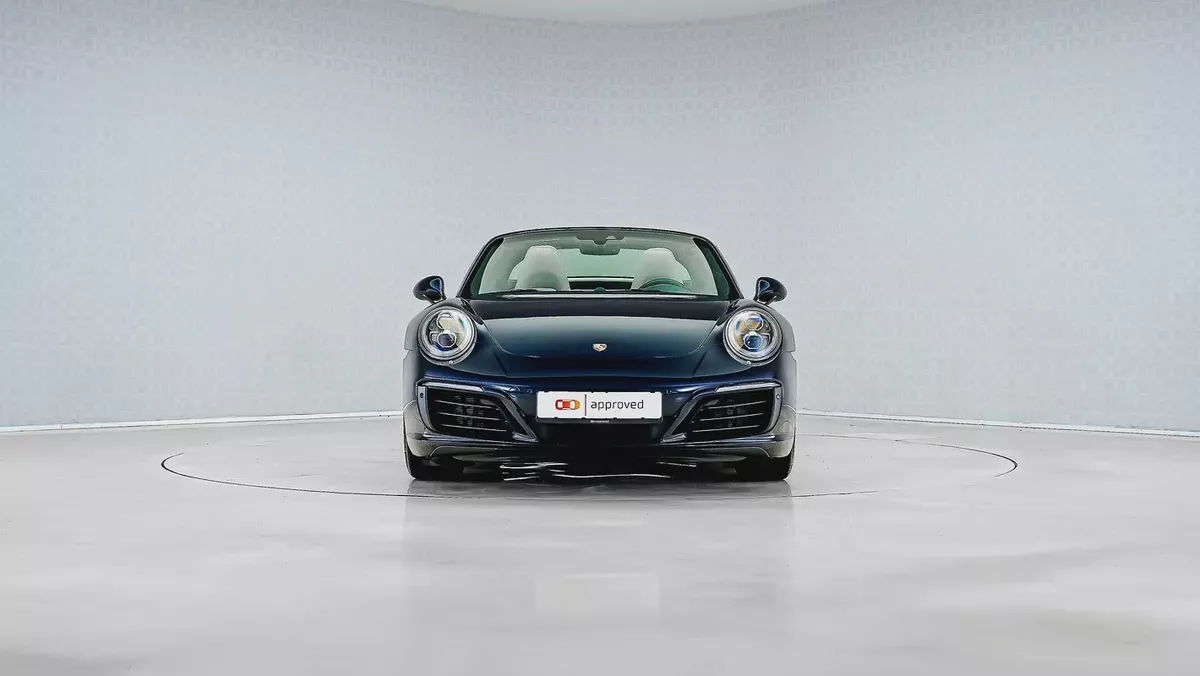 2017 Porsche 911 Targa 4 PDK (991.2) | GCC Specs | Excellent Condition-7-7