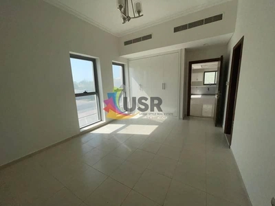 PRIME LOCATION IN SPACIOUS 7BR FOR FAMILY 350K-14