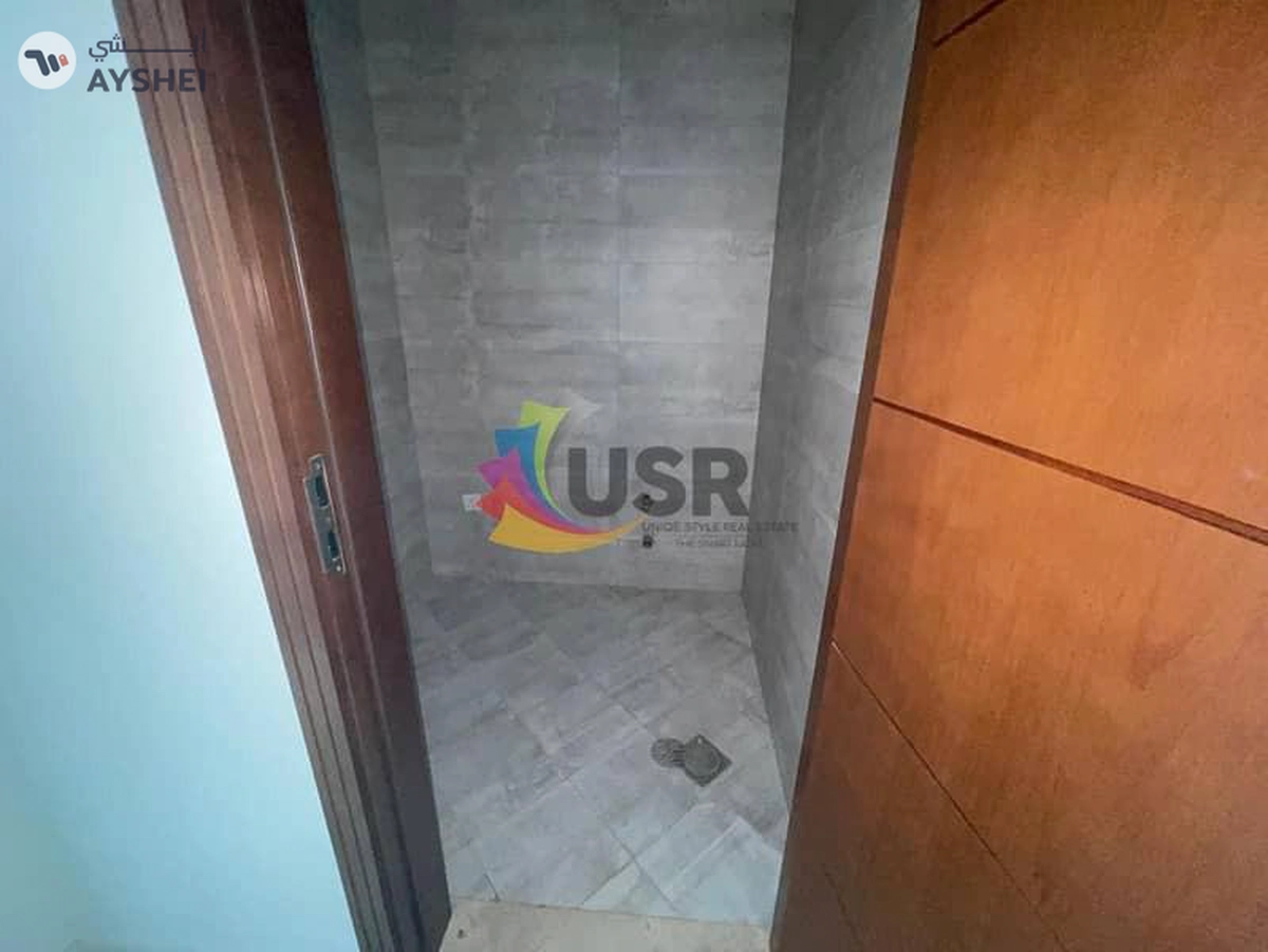 PRIME LOCATION IN SPACIOUS 7BR FOR FAMILY 350K-17-17
