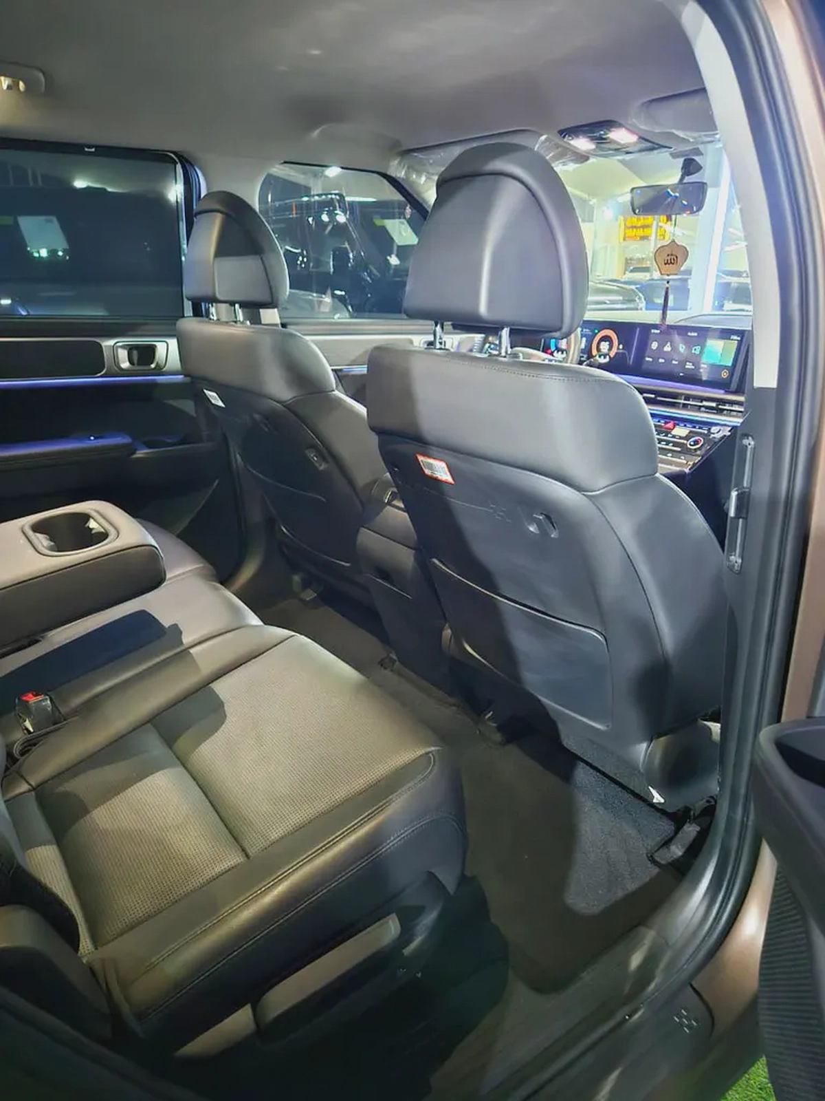 Hyundai Santa Fe | 2024 | GCC | 85,000 km | Matte Brown | Under Warranty | Full Agency Maintained-16-16
