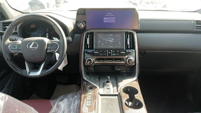 Lexus LX700h SIGNATURE 3.5L Hybrid Signature 7 Seater 2026YM-8