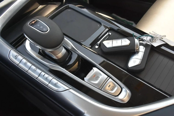 NEW LANTU FREE PHEV 2022 | BLUE LIKE