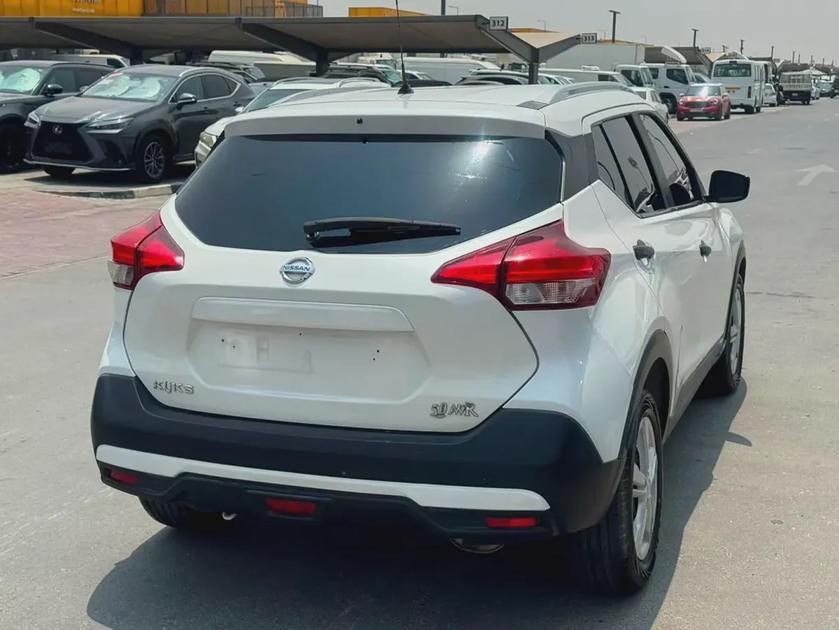 Nissan Kicks SV 2018 | GCC Specs | Well Maintained-6-6